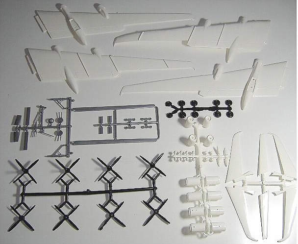 TU-20 Teile 1 des Bausatzes
