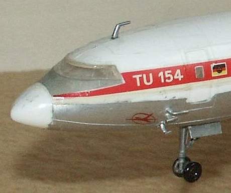 Tupolew TU - 154 Cockpit des gebautes Modell