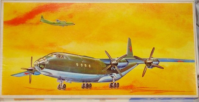 Antonow AN - 12