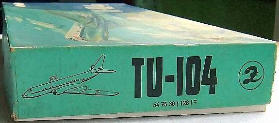 TU-104 Schachtel Seitenteil links