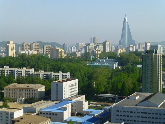 20130521-pyongyang-1009a-02-s