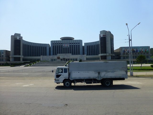 20130521-pyongyang-1030a-04-s