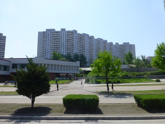 20130521-pyongyang-1030a-15-s