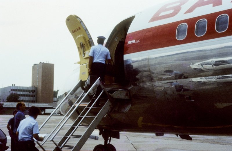 MD-82 HB-INR Bild 3