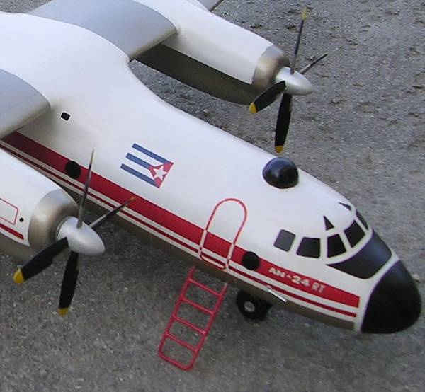 AN-24 Cubana Bild 1 Detail