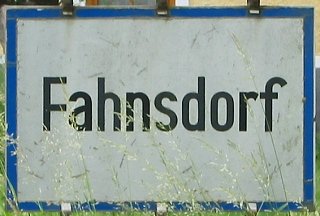 Fahnsdorf am Jauerling, Ortsschild