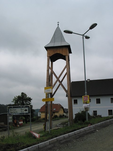 Loitzendorf am Jauerling, Glockenturm Bild 3