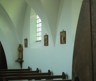 Heimhofner Kapelle, Innenraum rechts